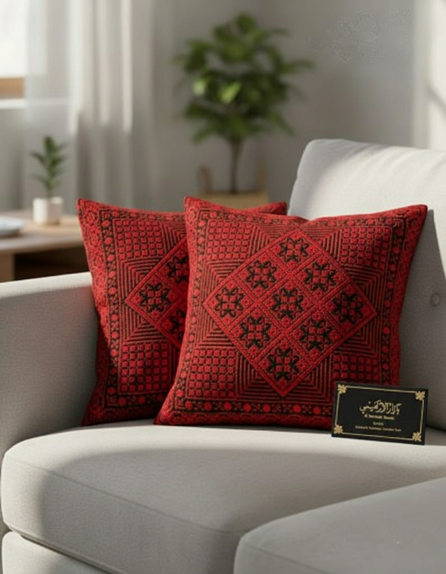 غطاء وسادة مربع مطرز