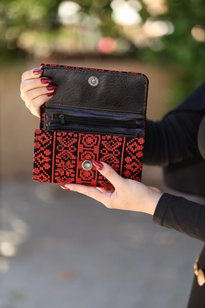 Embroidered Fold Wallet – Handmade Palestinian Tatreez | Red & Black Heritage Clutch
